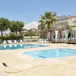 El Paso 4*